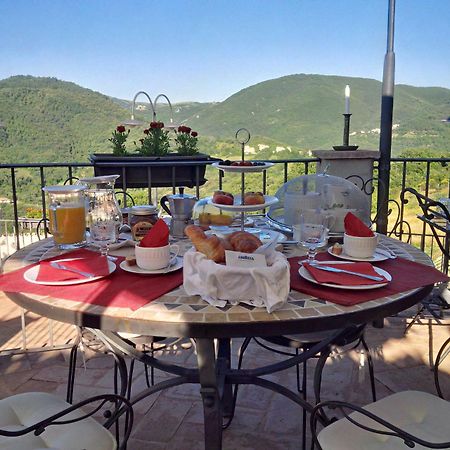 Casale Flaminia Bed and Breakfast Spoleto Exteriör bild
